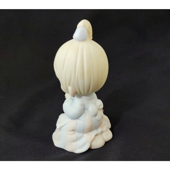 Precious Moments "Sowing the Seeds of Love" 1992 Members Only, #PM-922, - Picture 5 of 8